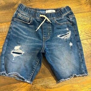 NWOT Old navy boys Jean pull on shorts size M